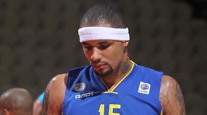 Χωρίς τρεις το Περιστέρι