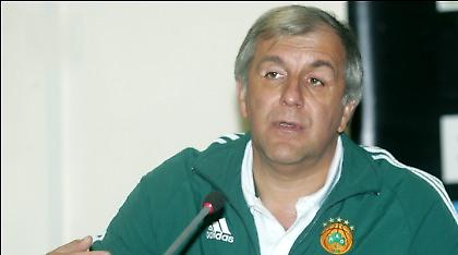 Ομπράντοβιτς: «“Επιθετική” άμυνα, “τρέξιμο” στην επίθεση»