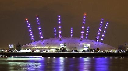 Φωτία στην ''Ο2 Arena'', αναβολή συναυλίας των ''Kings of Leon''