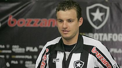 Θέλει να αγοράσει Μάτος η Μποταφόγκο