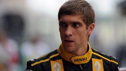 Για δύο χρόνια στη Renault o Πετρόφ