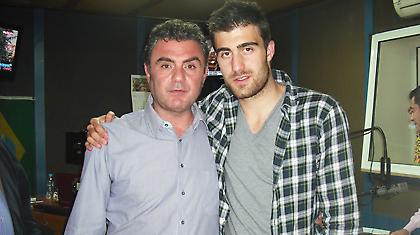 Με τη βοήθεια του Σωκράτη...