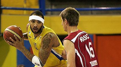 Θα αργήσει λίγο ο Σένσλι