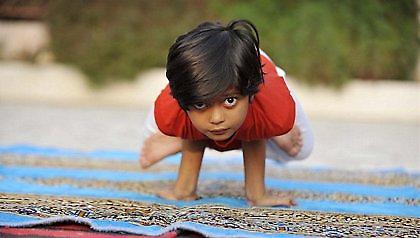 Δασκάλα γιόγκα… ετών 6!