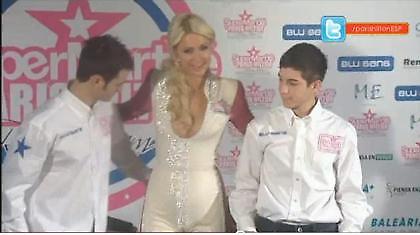 Με τέτοιο χορηγό, πού αλλού να κοιτάξεις; (vid)