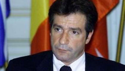 Καμίνης ο πρώτος!