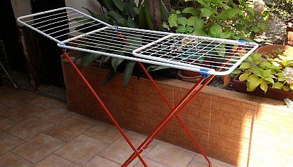 Στα δικαστήρια γιατί η μία έκλεβε τα... εσώρουχα της άλλης!