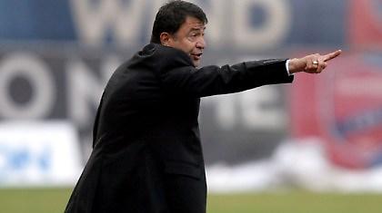 Λεμονής: «Ό,τι καλύτερο η διακοπή»