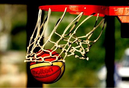 Μπάσκετ...αλά ελληνικά 2010 (videos)