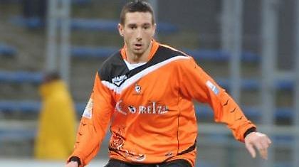 «Πιστεύω πως θα ανανεώσει ο Αμαλφιτανό»