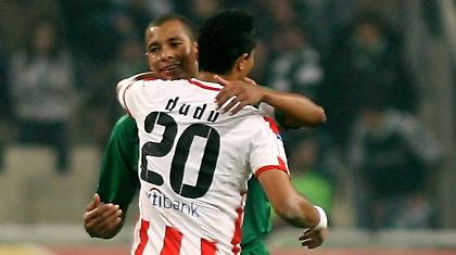 Οι ευχές του Ζιλμπέρτο στον Ντουντού