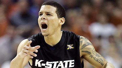 Ντεμπούτο Κλεμέντε κόντρα στον Άρη