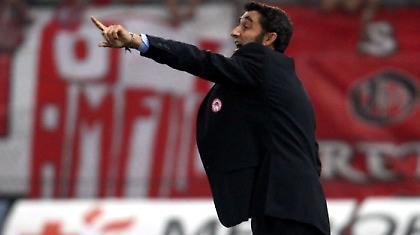 Ο Βαλβέρδε για Ιμπαγάσα, Μιραλάς, Φέτφα και Πάντελιτς