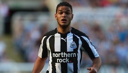 Στη Νιούκαστλ μέχρι το 2015 ο Μπεν Αρφά!