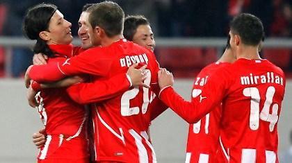 Ακάθεκτος…