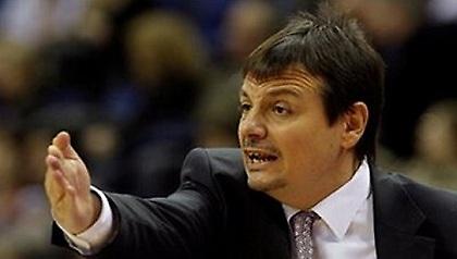 Ο Αταμάν στον πάγκο της Μπεσίκτας