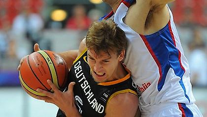 Ξανά στην Άλμπα ο Σάφαρτσικ