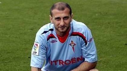 Ακολουθεί επιθετικός