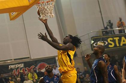 Α1: Ήρθε ο Φράνσις, ίσως παίξει με Κολοσσό