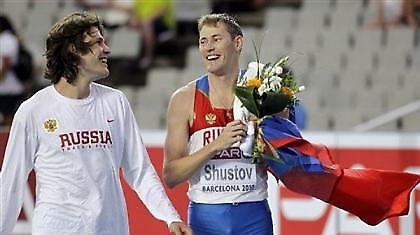 Κορυφαία επίδοση από Σουστόφ