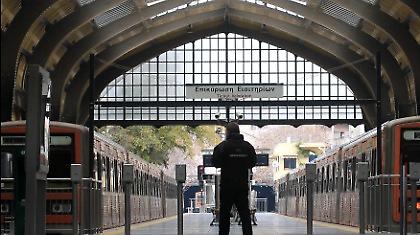 Πέρασε από το υπουργικό, κολλάει στο απεργιακό