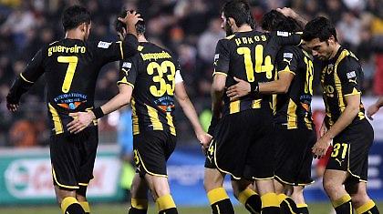 Ξεσκαρτάρισμα και επένδυση σε Έλληνες