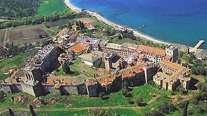 Γράφτηκε και παραγράφτηκε…