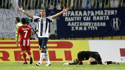 Τον «χτυπάει», τον παίρνει!