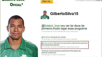 «Εικασίες» μέσω του twitter του