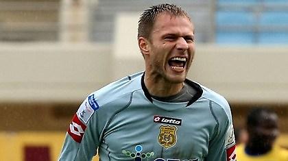 Πρώτη επαφή Εργοτέλη-Χίμπλινγκερ