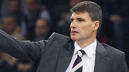 Νικά, αλλά παραμένει πίσω η Εφές