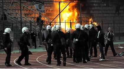 «Απρόκλητη επίθεση της αστυνομίας»!