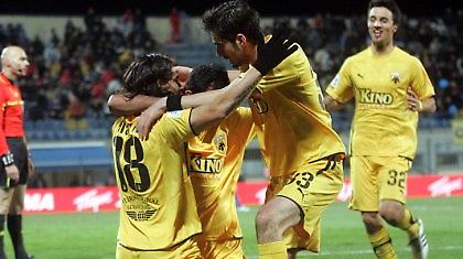 Τρίζει τα δόντια!