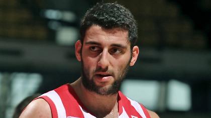 «Θέλουμε τον κόσμο δίπλα μας»