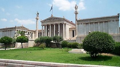 «Χτυπάει» τα μοντέλα!