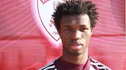 Ανακοίνωσε «πακέτο» Μελίσση, Αμπουμπακάρι!