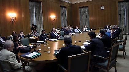 Με αίσθημα ευθύνης...