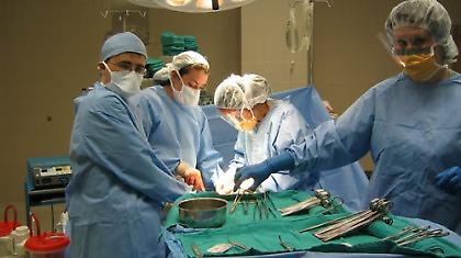 Βγήκαν τα νυστέρια!