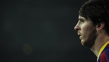 Προτιμά να σταματήσει το ποδόσφαιρο ο Μέσι