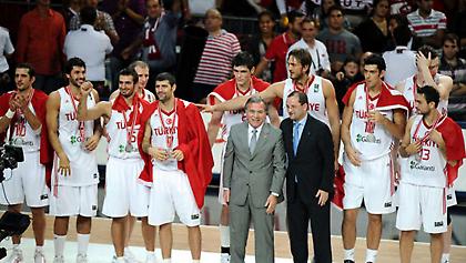 Οι «γείτονες» έρχονται