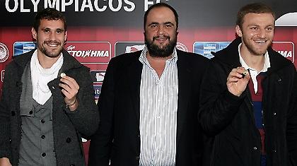 Δωρεά τα «φλουριά»