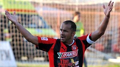 Οριστικό αντίο από Λουτσιάνο