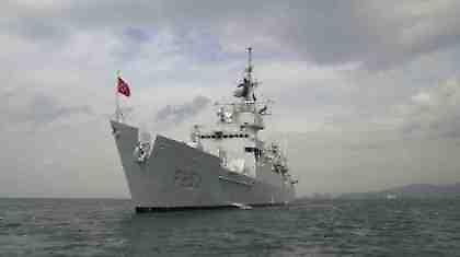 Νέα πρόκληση: Τουρκική φρεγάτα στην Εύβοια!