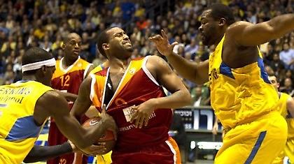 «Πάρτι» με πρωταγωνιστή τον «Σόφο» για Μακάμπι