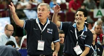 Κριτική Καζλάουσκας