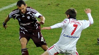 «Απαιτούμε σοβαρότητα»