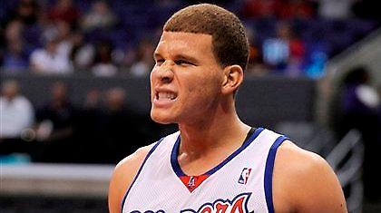 Ο «καυτός» θηλυκός λόγος που…πετάει ο Γκρίφιν (pics)