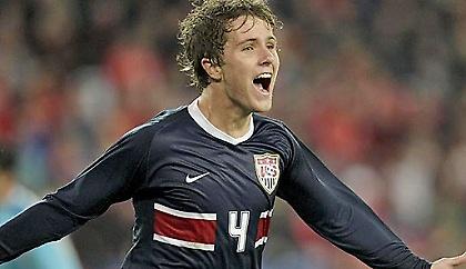 Δανείστηκε Μπράντλεϊ η Βίλα