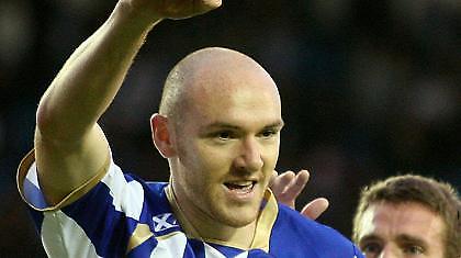 Σάμον στο παρά πέντε για τη Γουίγκαν