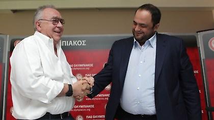 Θα είναι 38 εγώ, 37 όλοι οι άλλοι εσείς μαζί